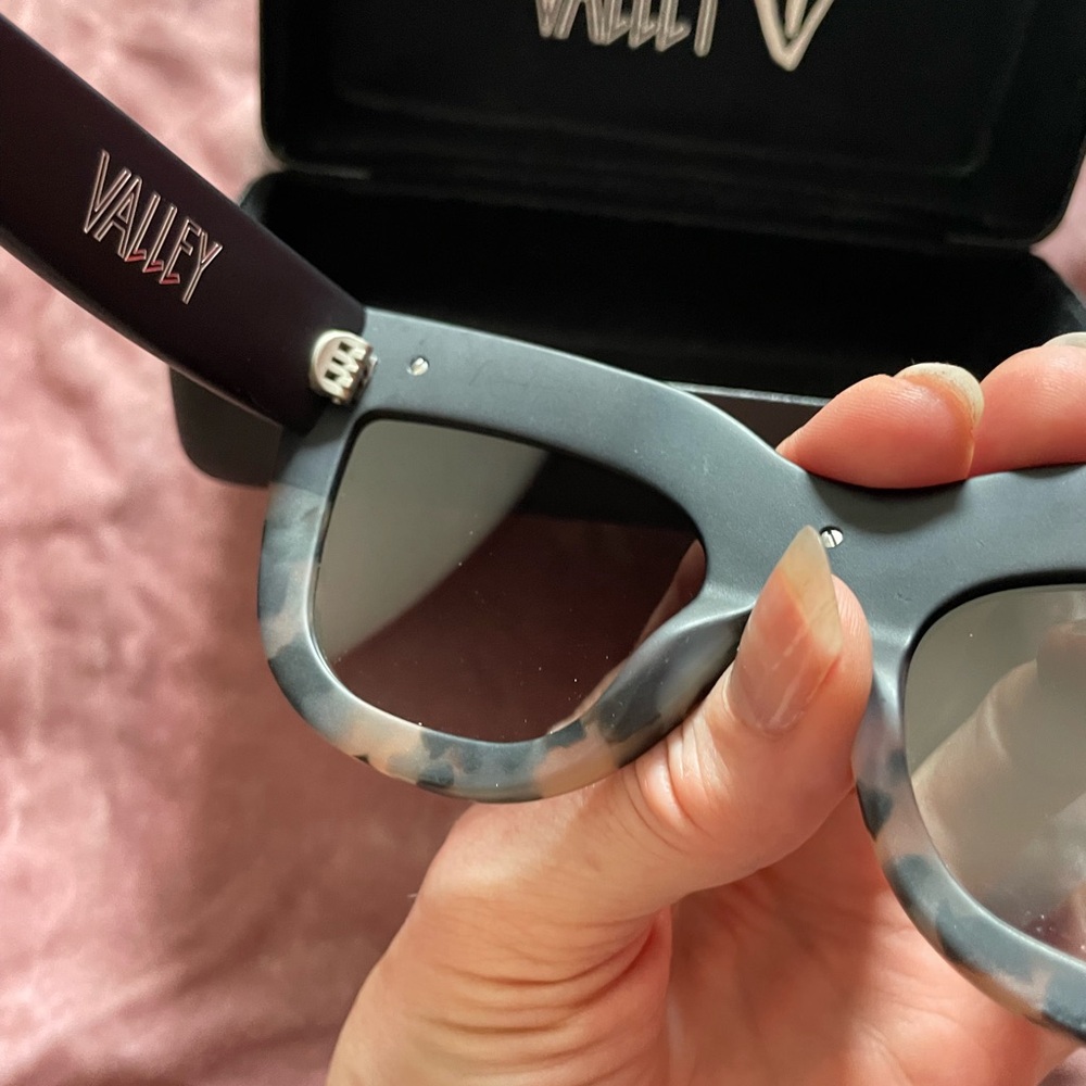 Valley Eyewear Marmont Sunglasses - Picture 5 of 6